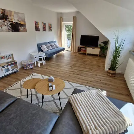 Allergruen, Balkon Mit Blick In شقة *